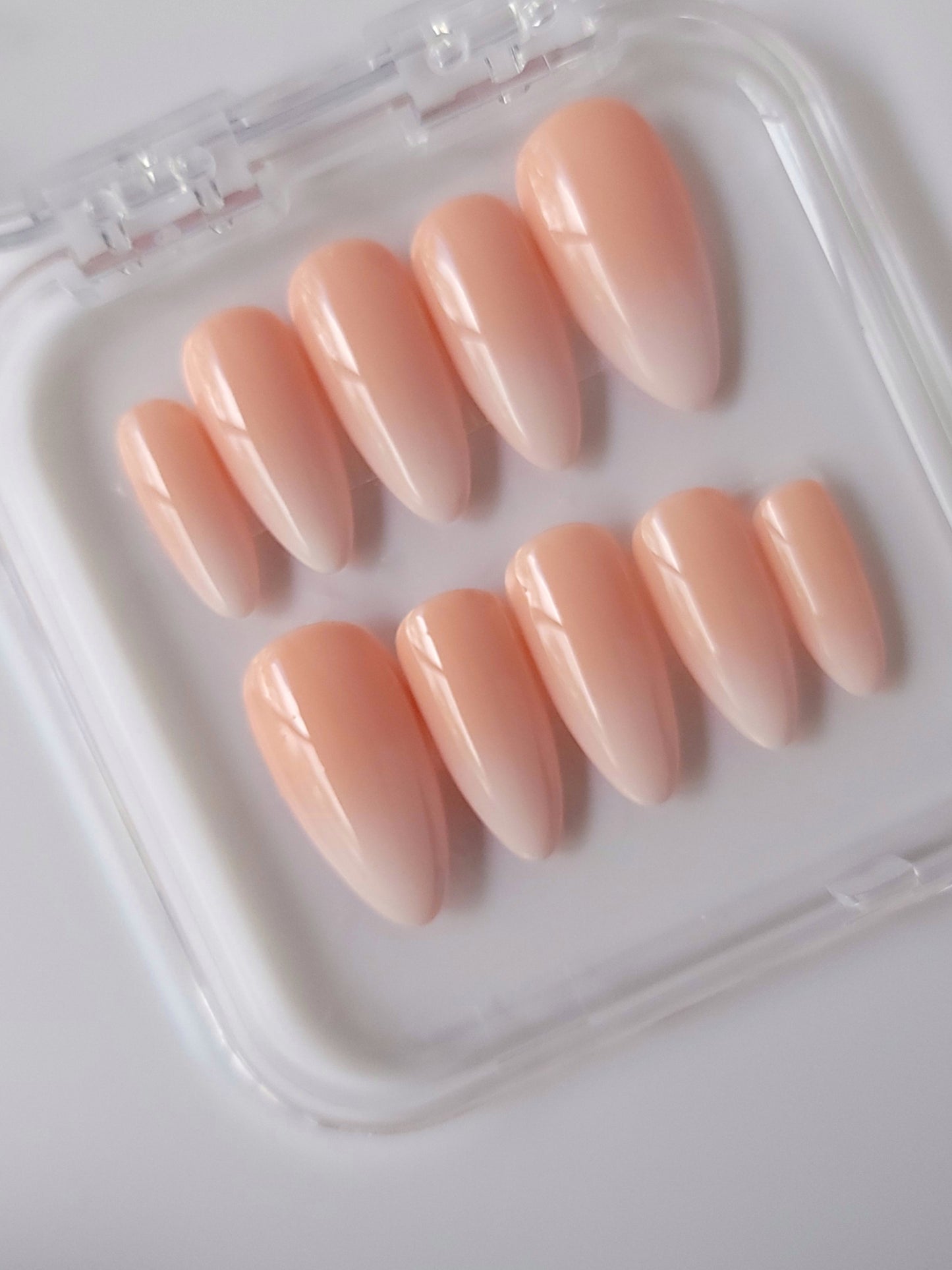 Peachy Dream Bar